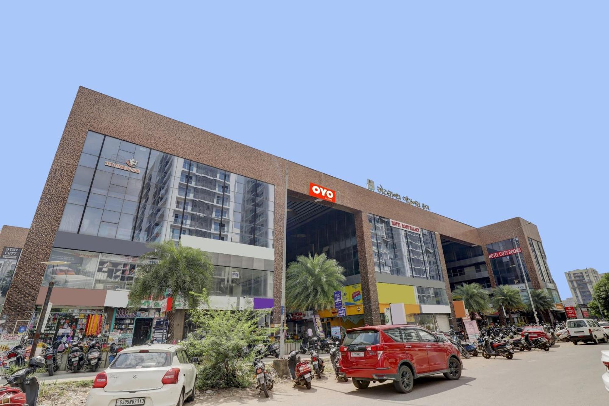 Hotel O Cozy Rooms Surat Dış mekan fotoğraf